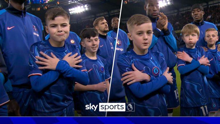 Chelsea mascots doing Cole Palmer celebration